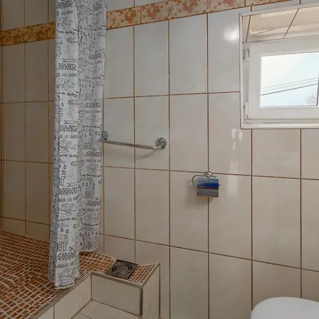 With A Parking Space Rovinjsko Selo, - 14514 Daire