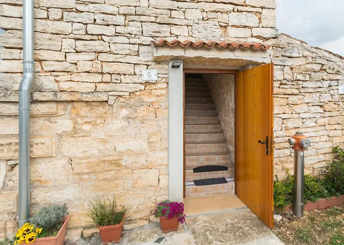With Parking Space Rovinjsko Selo, - 14514 Apartman Rovinj